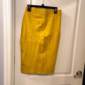 Green midi stretch skirt